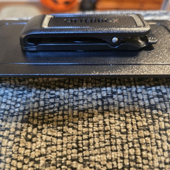 OtterBox Defender Pro Case, Belt Holster Replacement, For iPhone 13/14/15 (NWOB) - Picture 4 of 11